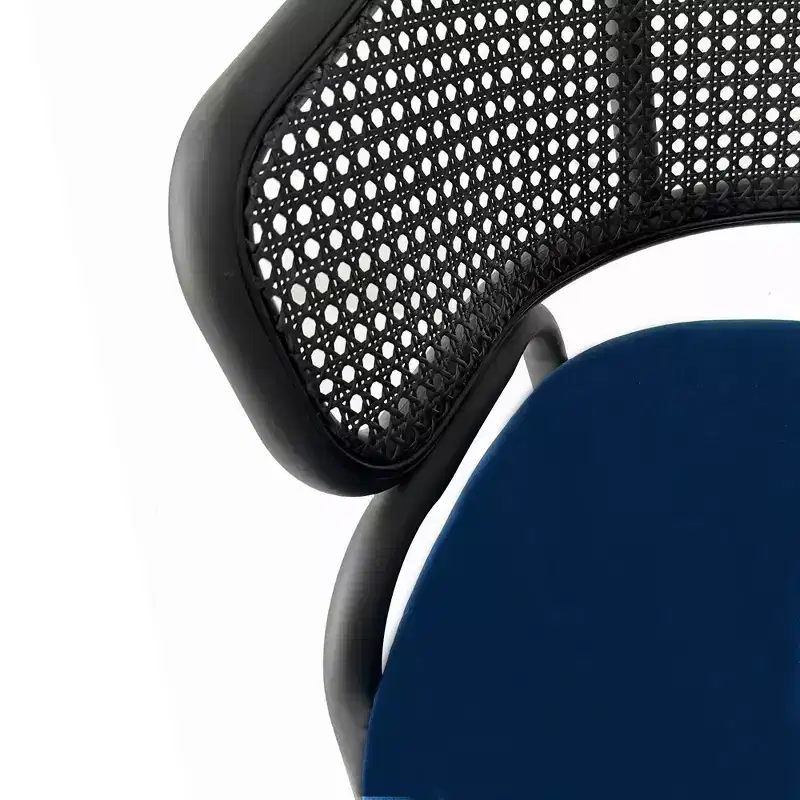 LeisureMod Ervilla Modern Dining Side Chair  Cozy Upholstered Accent Armchair with Black Iron Legs, Kitchen, Dining Room, Cafe, Restaurant Seating